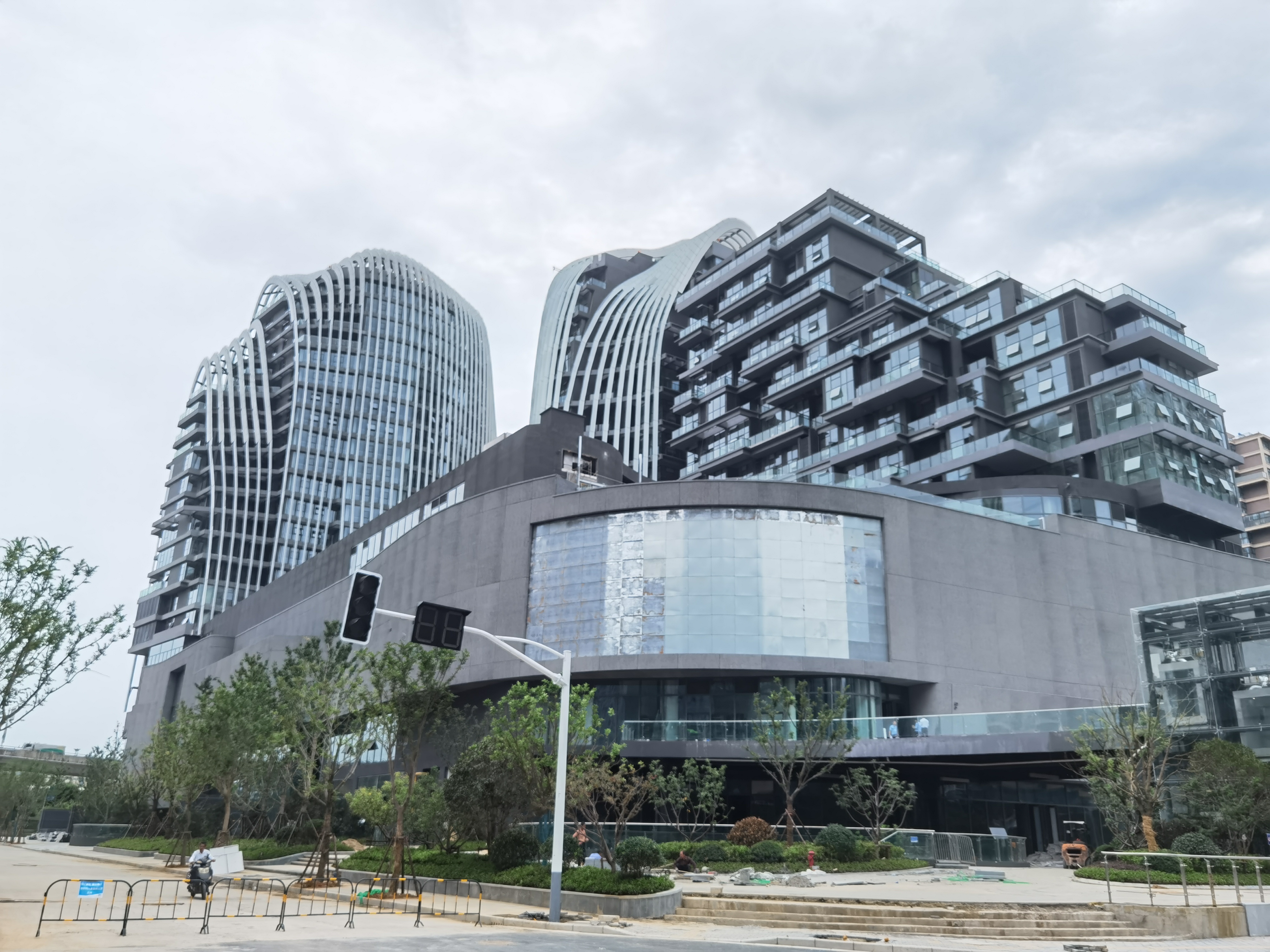 1598690742122849.jpg 1598690742122849.jpg